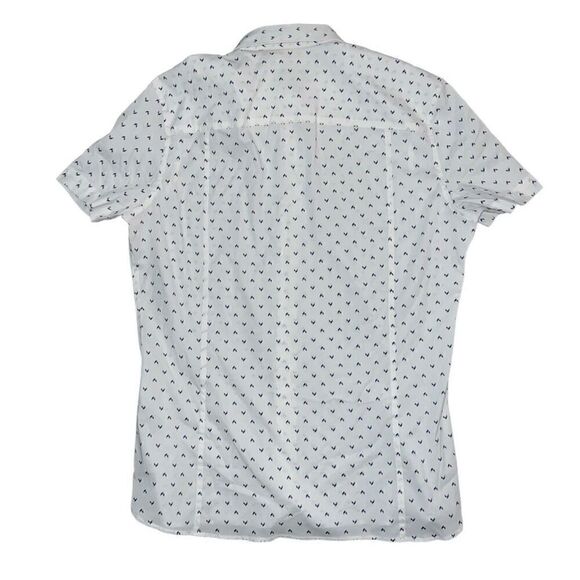 PERRY ELLIS Men’s White, Blue, & Red Patterned Short Sleeve Button Up Size M - Picture 2 of 6